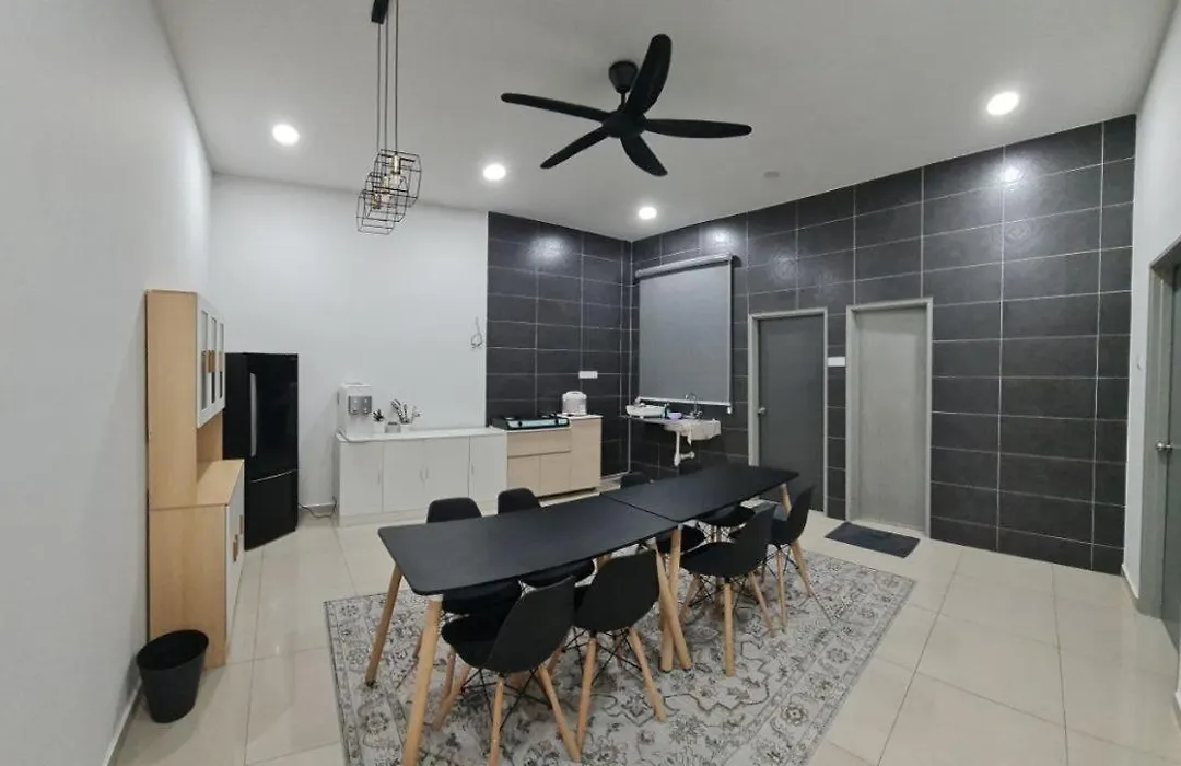 Aya Homestay Bandar Melaka-1